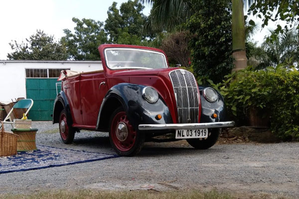 vintage-cars.html